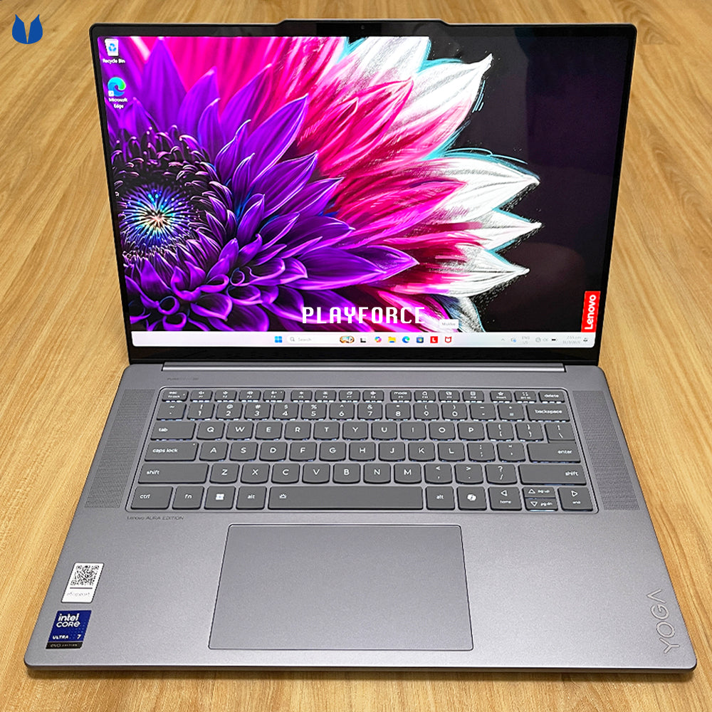 Lenovo Yoga Slim 7 (Ultra 7 258V, 32GB, 1TB, 2.8K, 15-inch)