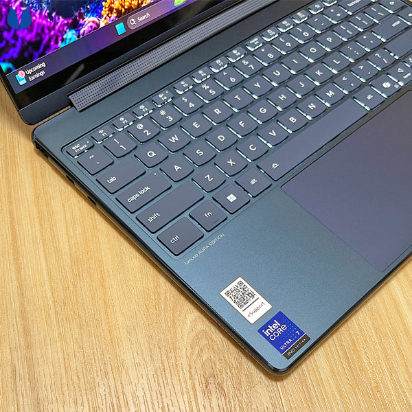 Yoga 9 2-in-1 (Ultra 7 258V, 32GB, 1TB, 4K OLED, 14-inch)
