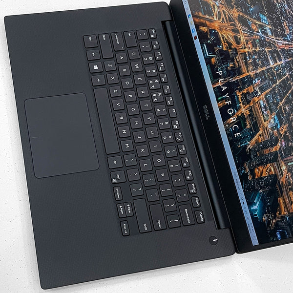 XPS 15 9560 (i5-7300HQ, GTX 1050, 256GB SSD, 15-inch)
