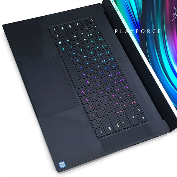 Razer Blade 15 Advance (i7-8750H, RTX 2070, 16GB, 512GB SSD, 15-inch)