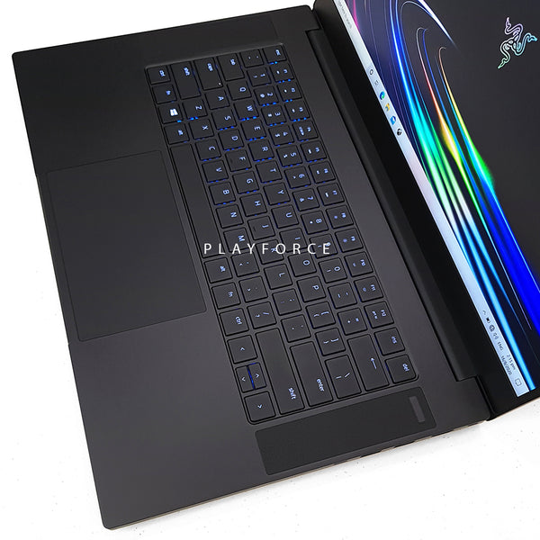 Razer Blade 15 Advance (i7-9750H, RTX 2080, 16GB, 512GB SSD, 15-inch)
